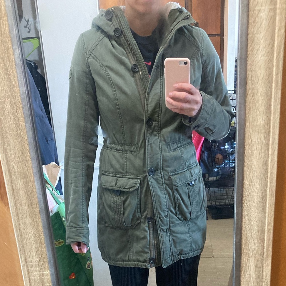 Abercrombie and Fitch, olive green, cinched waist winter jacket